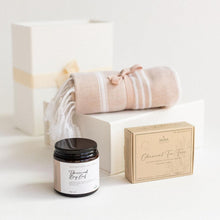 Load image into Gallery viewer, Bath and Body Gift Box - Mira Singapore